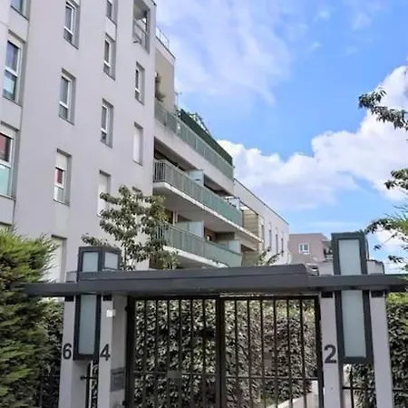 Secured And Ideal For The Olympics * Saint-Denis (Seine-Saint-Denis)